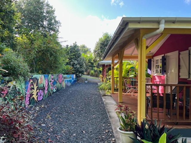 Jardin Des Anges-Bungalows Creoles Et Studio Le Moule Exterior foto